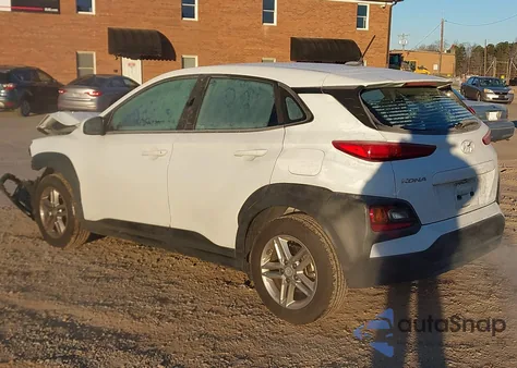 2020 Hyundai Kona Se z USA, uszkodzony, nr VIN KM8K12AA3LU589790